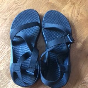 Black chacos
